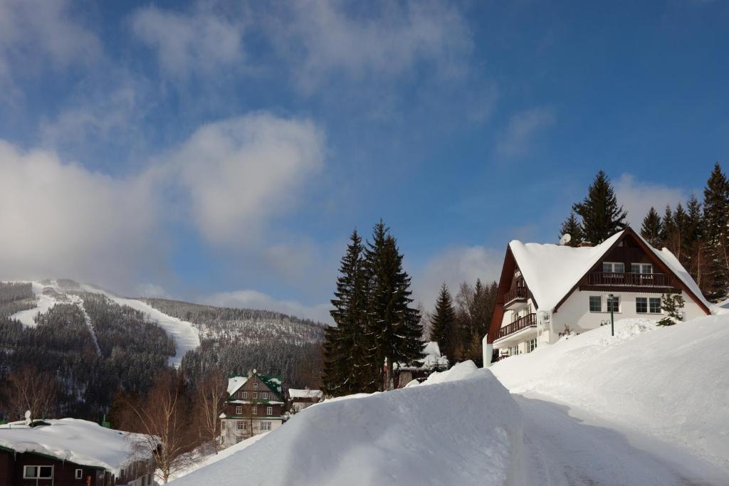 Pension Fuka ชปินด์เลอรูฟ มลิน ภายนอก รูปภาพ